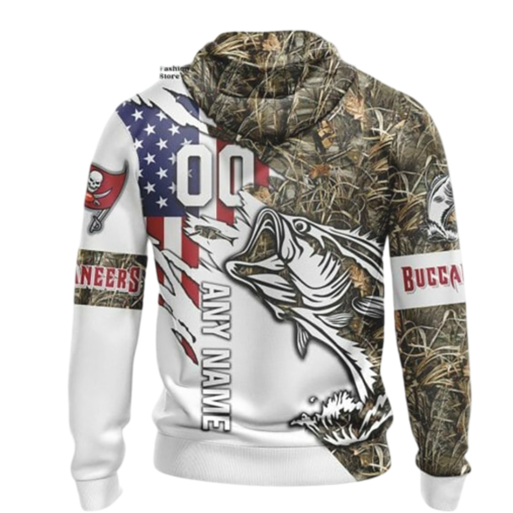 Tampa Bay Buccaneers Camo Fishing NFL Hoodie Tampa Bay Buccaneers Camo Fishing NFL Hoodie