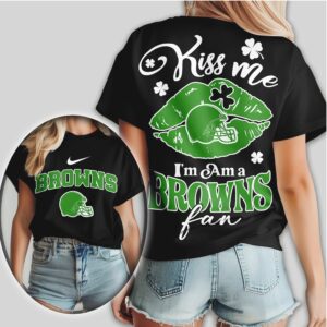 Cleveland Browns Kiss Me I'm A Fan St. Patrick's Day Women's Green Football Shirt
