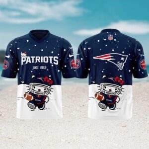 Hello Kitty New England Patriots NFL Since 1959 Winter Snowflake Fan Jersey Hello Kitty New England Patriots NFL Since 1959 Winter Snowflake Fan Jersey