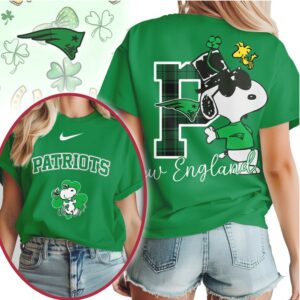 New England Patriots Snoopy St. Patrick's Day Lucky Shamrock Women's Football Fan Shirt