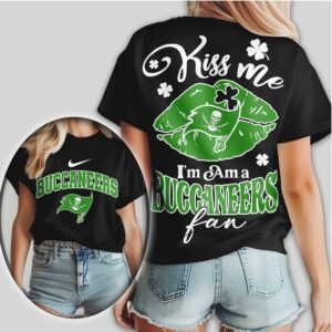 Tampa Bay Buccaneers Kiss Me I'm A Fan St. Patrick's Day Women's Football Shirt
