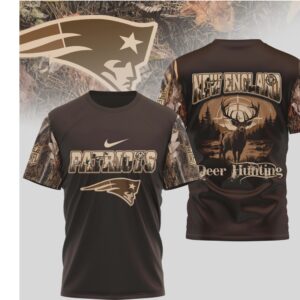 New England Patriots Deer Hunting Camo Print Outdoor Sportsman Graphic Football Fan T Shirt