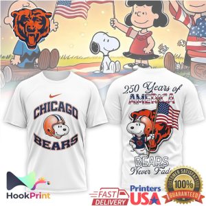 Chicago Bears Snoopy 250 Years of America Never Fade Football T Shirt