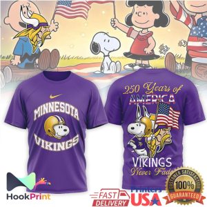 Minnesota Vikings Snoopy 250 Years of America Never Fade Football T Shirt