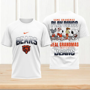 Chicago Bears Grandma Football Real Grandmas Watch Bears Gift T Shirt