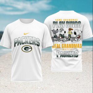 Green Bay Packers Some Grandmas Play Bingo Real Ones Watch Packers T Shirt Green Bay Packers Some Grandmas Play Bingo Real Ones Watch Packers T Shirt