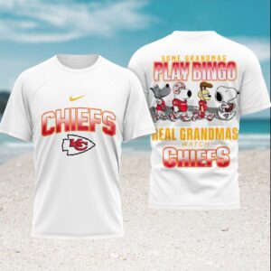 Kansas City Chiefs Grandma Gift Real Grandmas Watch Chiefs T Shirt Kansas City Chiefs Grandma Gift Real Grandmas Watch Chiefs T Shirt