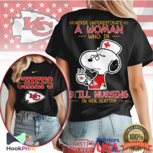 Kansas City Chiefs NFL Never Underestimate A Woman Still Nursing In Her Sixties Snoopy Women T Shirt