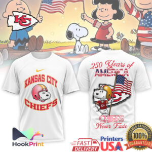 Kansas City Chiefs Snoopy 250 Years of America Patriotic NFL T Shirt