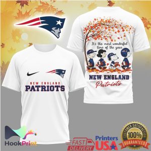 New England Patriots Peanuts Autumn Snoopy Friends Fall Football T Shirt